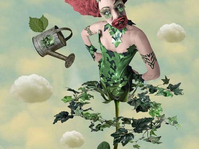 Marnie Scarlet Performs Poison Ivy